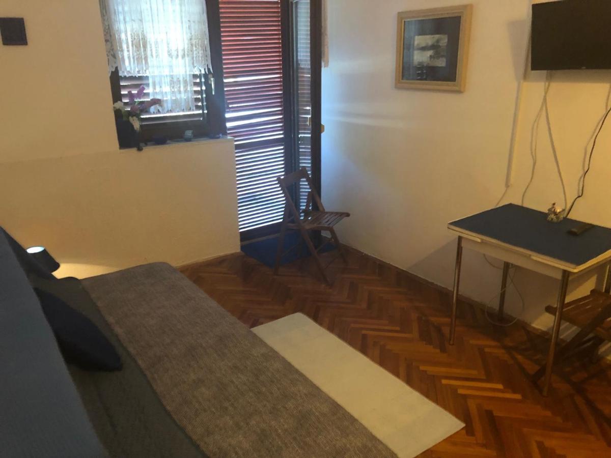 Apartments And Rooms With Parking Space Klenovica, Novi Vinodolski - 5590 エクステリア 写真