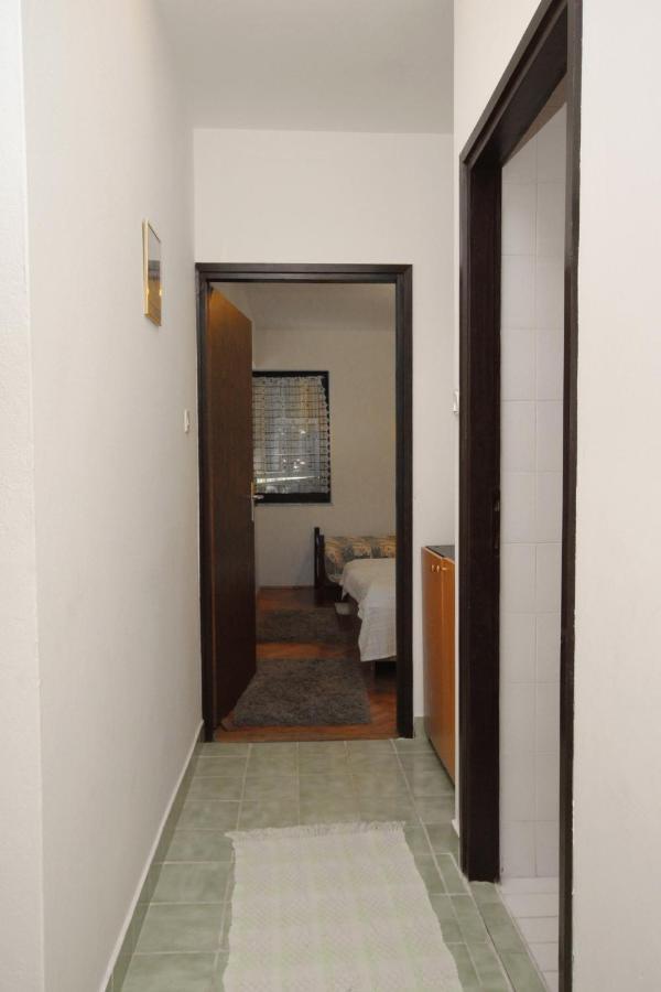 Apartments And Rooms With Parking Space Klenovica, Novi Vinodolski - 5590 エクステリア 写真